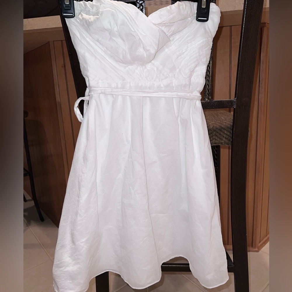 Express Strapless White Sweetheart Dress